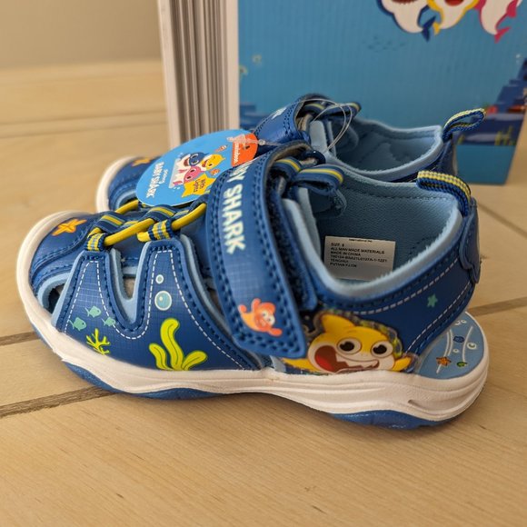 Nickelodeon Baby Shark Ping Fong Trekking Child Sandals - Size 6 & 8 - Brand New - Picture 7 of 16